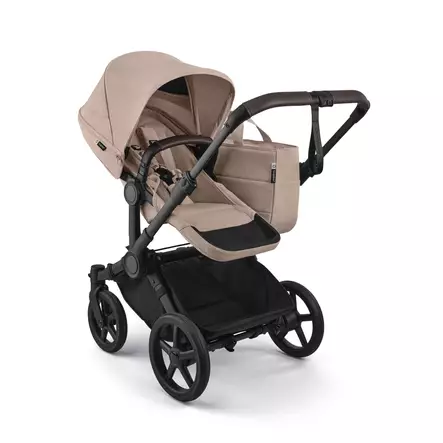 Bugaboo Donkey 6 Single Black/Desert Taupe ratasosalla ja ostoskorilla. - Lastenvaunut ja yhdistelmävaunut - 100370005 - 2